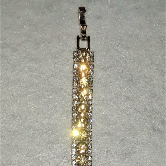 Brand New Luxury Gold & White CZ Tennis Bracelet - Picture 6 of 10